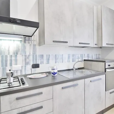 Appartement Gioia, Sole E Mare Incantevole E Comodo Vicino Al Mare *