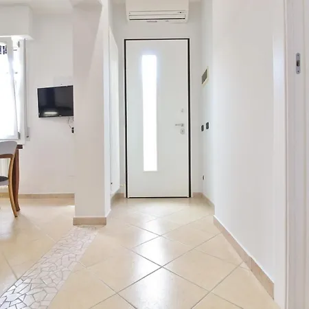 Appartement Gioia, Sole E Mare Incantevole E Comodo Vicino Al Mare *
